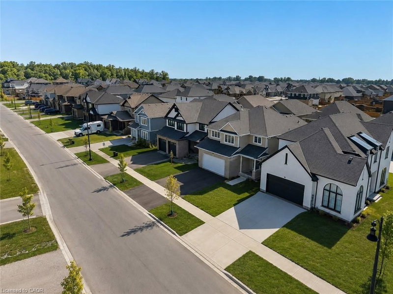 89 Acorn Trail