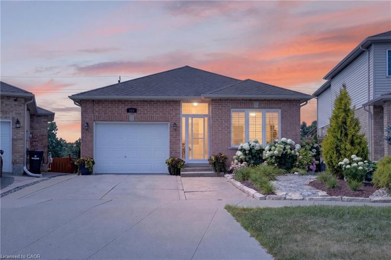 118 Chester Drive, Cambridge, Ontario