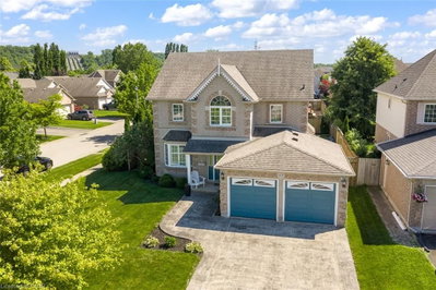 57 Goodman Crescent