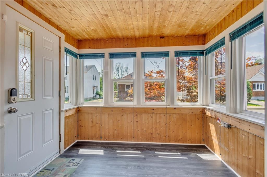 15 Salisbury Avenue — photo 3