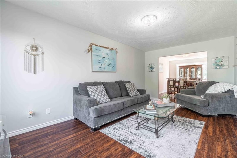 54 Selkirk Street photo 5