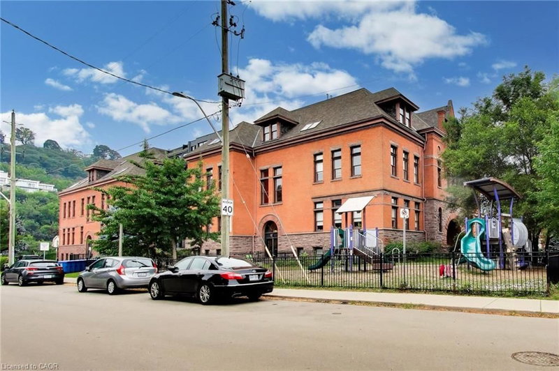 200 Stinson Street photo 5