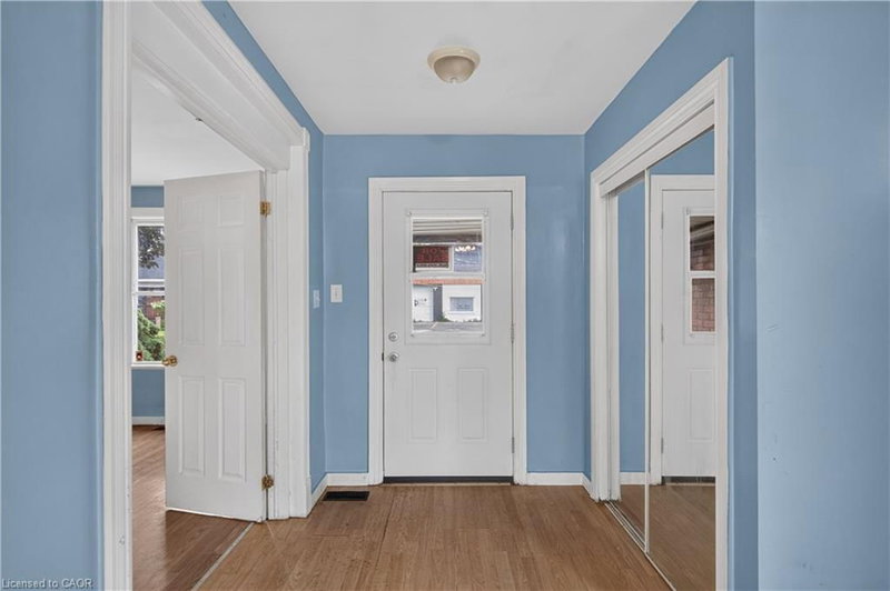 250 Murray Street photo 4