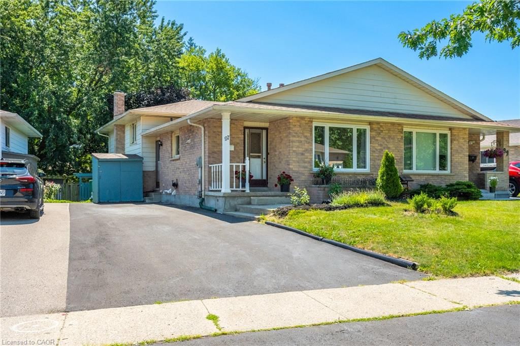Single Family Residence sold at 97 Uxbridge Crescent, Kitchener, ON, N2E 2S2 - Laurentian Hills/Country Hills W - MLS: 40850618