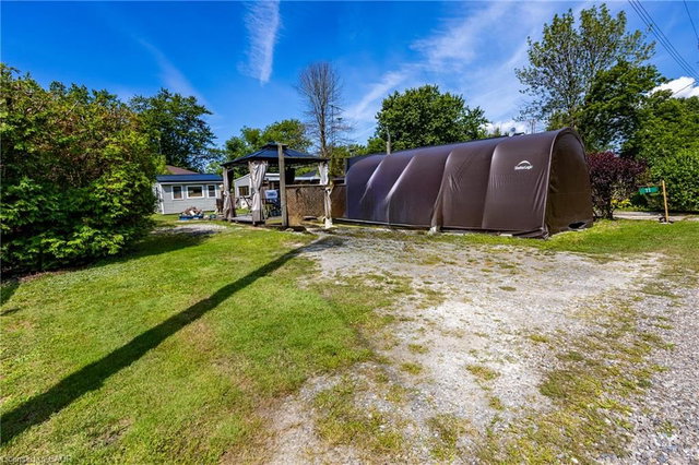 11 Barbara Drive