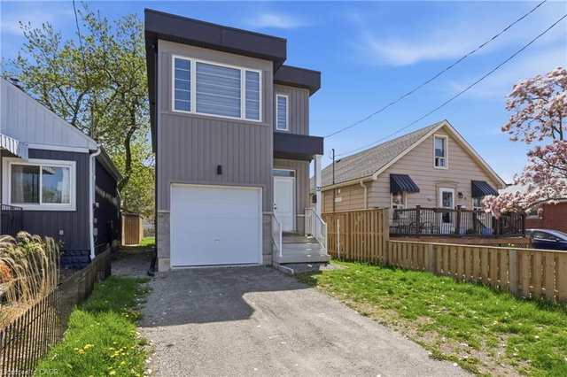 37 Delena Avenue S
