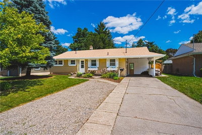 15 Dale Avenue