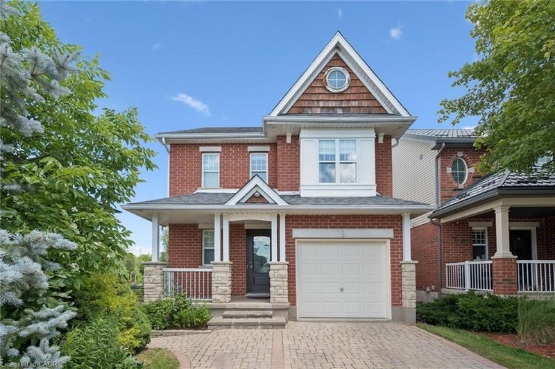 220 Carrington Drive photo 4