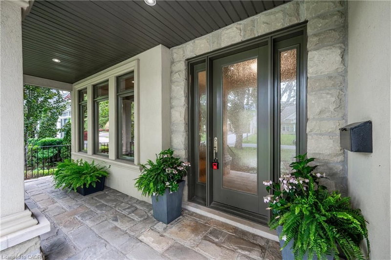 249 Lakeside Avenue