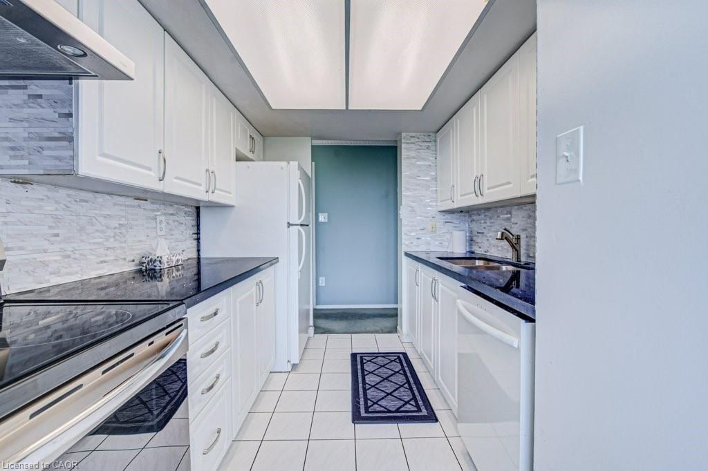1109-5 Rowntree Road, Toronto, view 15