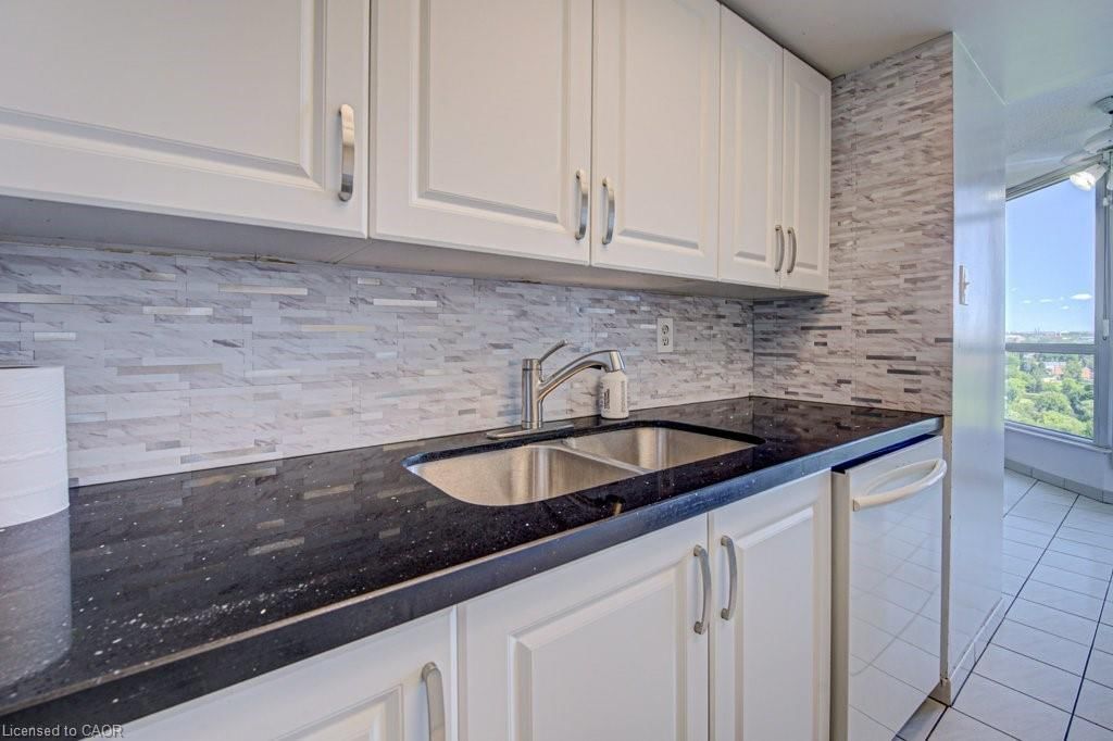 1109-5 Rowntree Road, Toronto, view 19