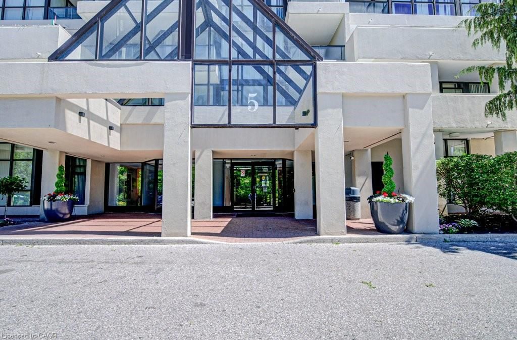 1109-5 Rowntree Road, Toronto, view 7