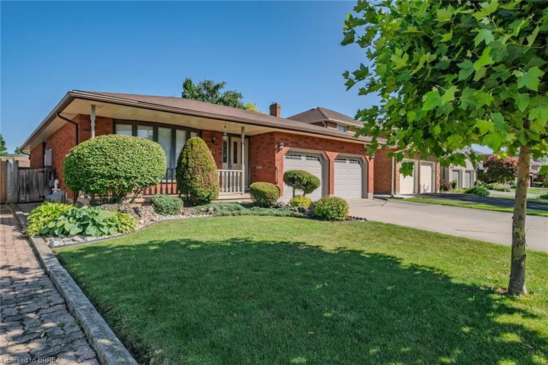 41 Royal Oak Drive photo 4
