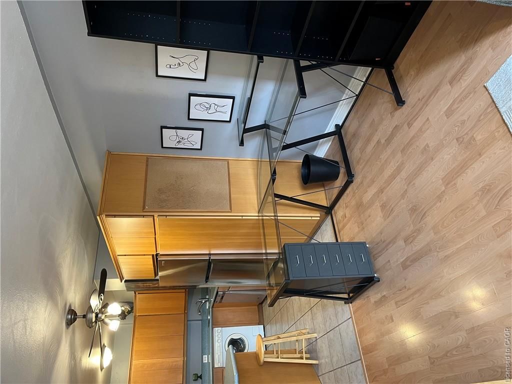 502 - 141 Catharine Street 2