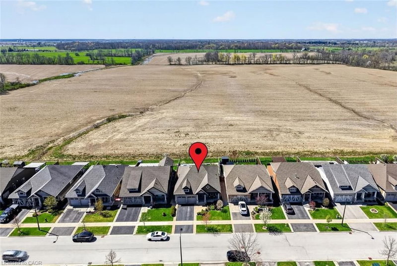 58 Forestview Court photo 4