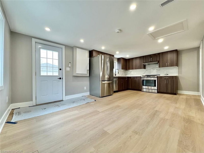 4 - 53 Martin Road