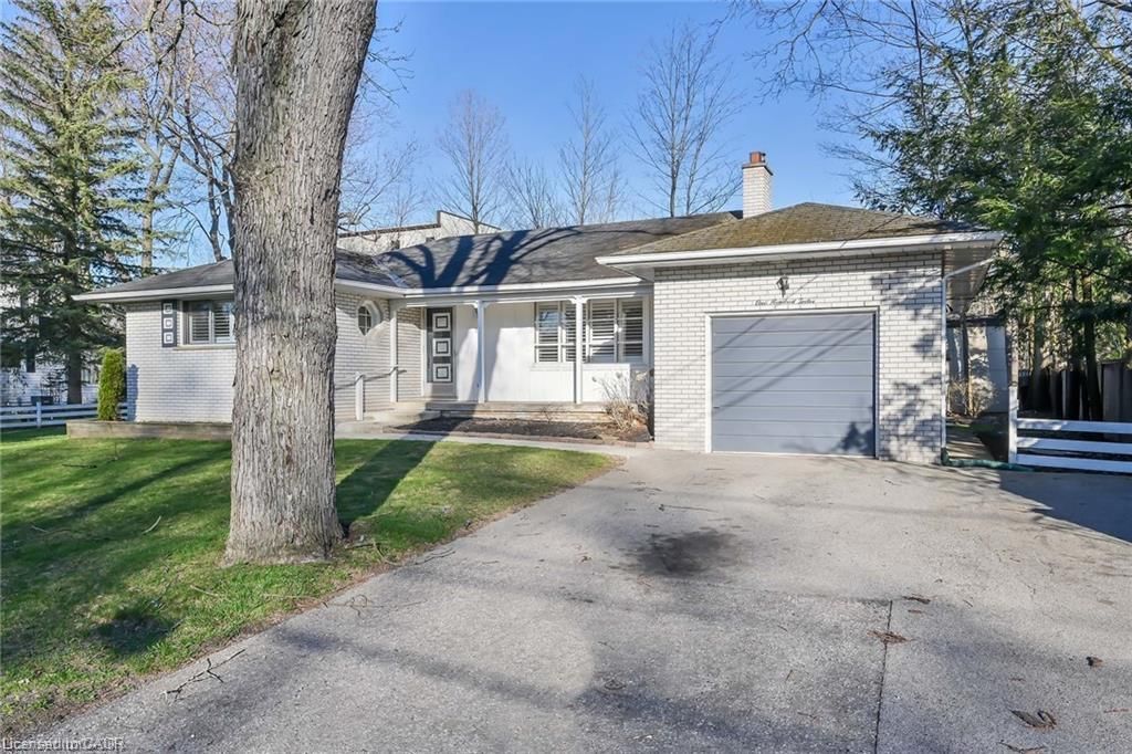 Single Family Residence leased at 112 Academy Street, Ancaster, ON, L9G 2Y1 - Ancaster Heights/Mohawk Meadows/Maywood - MLS: 40851290