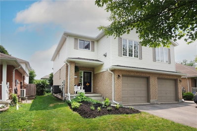 A - 218 Inverhuron Crescent