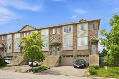 31 Edenrock Drive