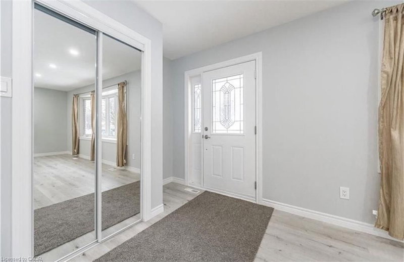 Upper - 4 Markwood Drive