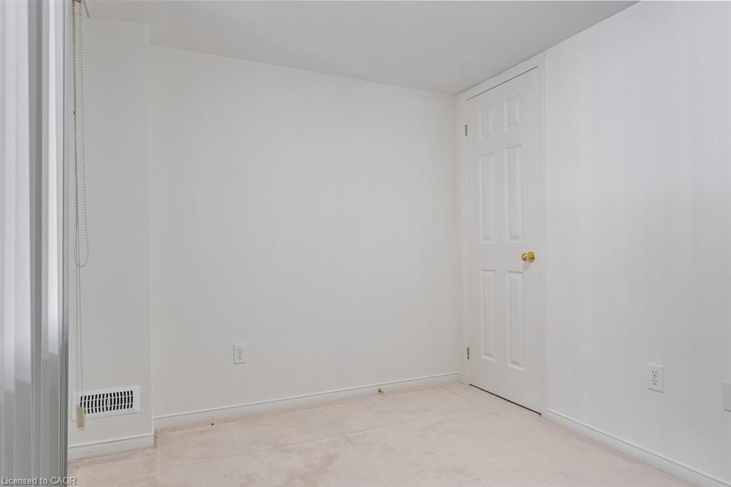 8 Jim Baird Mews, Toronto, view 11