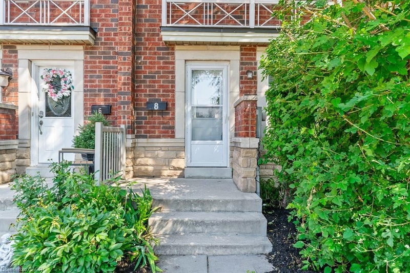 8 Jim Baird Mews