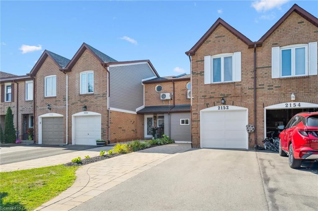 Row/Townhouse for sale at 2152 Pelee Boulevard, Oakville, ON, L6H 4C8 - RO River Oaks - MLS: 40851601