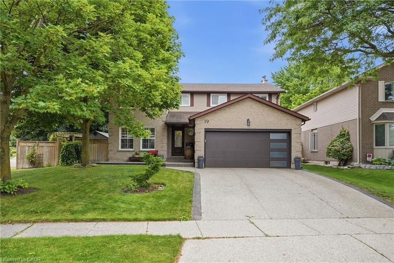 19 Alona Avenue