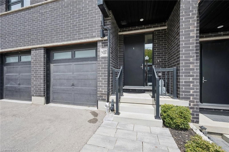 907 Robert Ferrie Drive