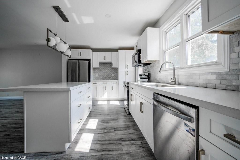 UPPER - 33 Sixth Avenue, Kitchener 5