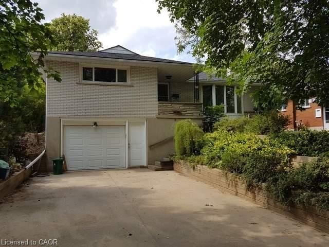 Upper - 48 Austin Drive