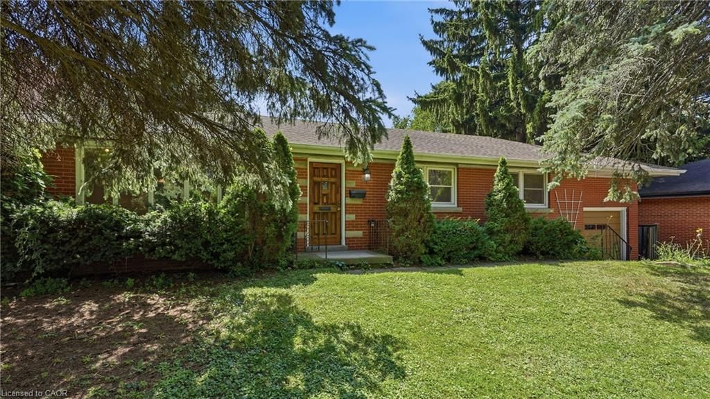 Single Family Residence for sale at 524 Dorval Drive, Ancaster, ON, L9G 2P4 - Ancaster Heights/Mohawk Meadows/Maywood - MLS: 40851862