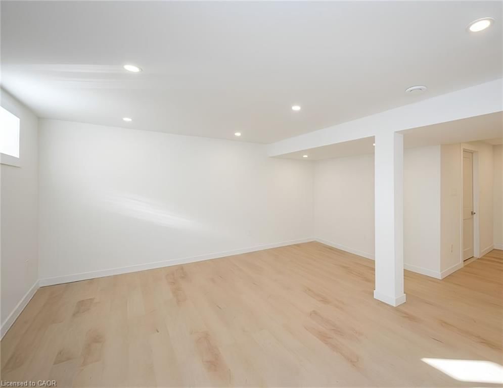 Single Family Residence for lease at Lower-781 Ninth Avenue, Hamilton, ON, L8T 2A7 - Hampton Heights - MLS: 40852016