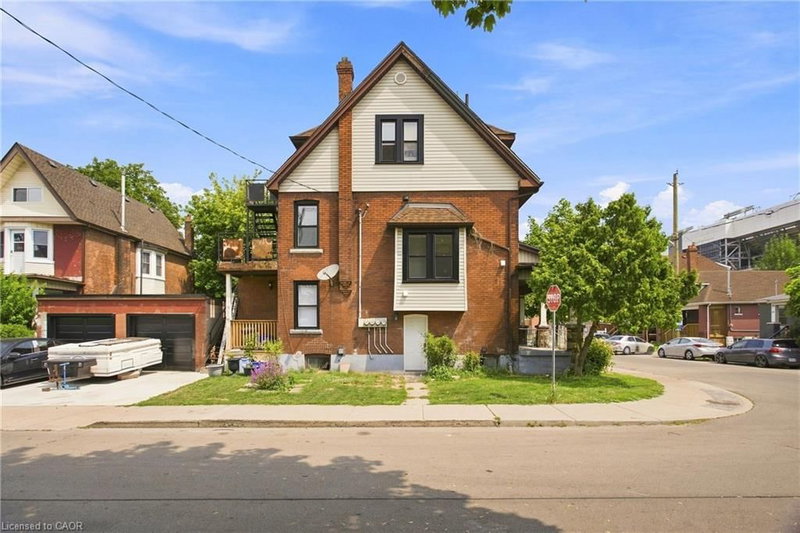 19 Lottridge Street
