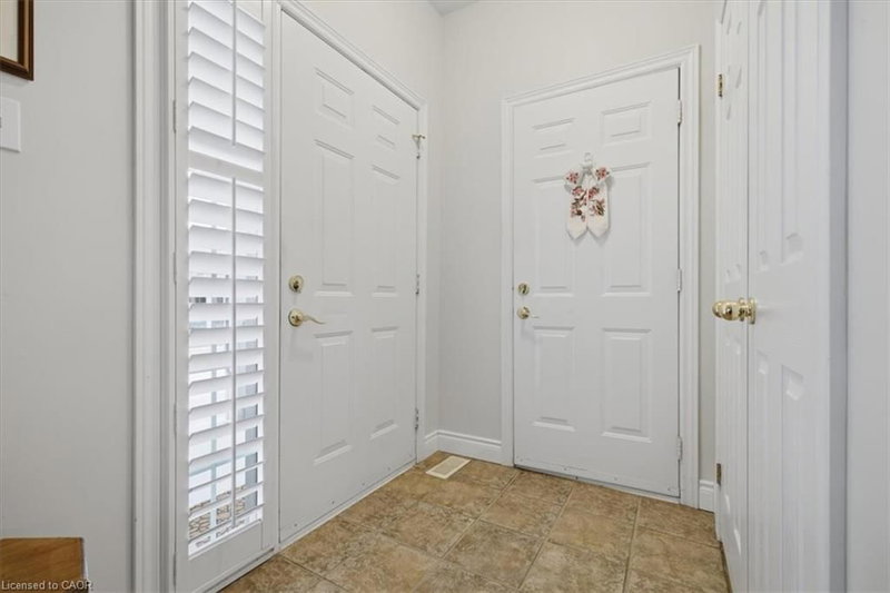 13 - 34 Southbrook Drive