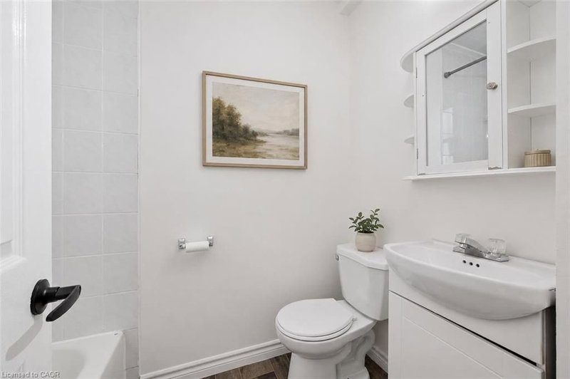 65 Stevenson Street N photo 5