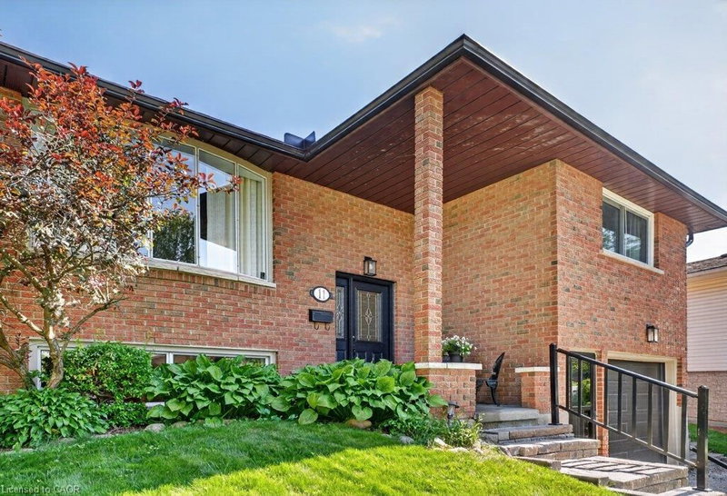 11 Graywood Court