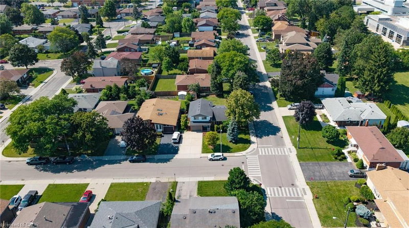 143 Cromwell Crescent