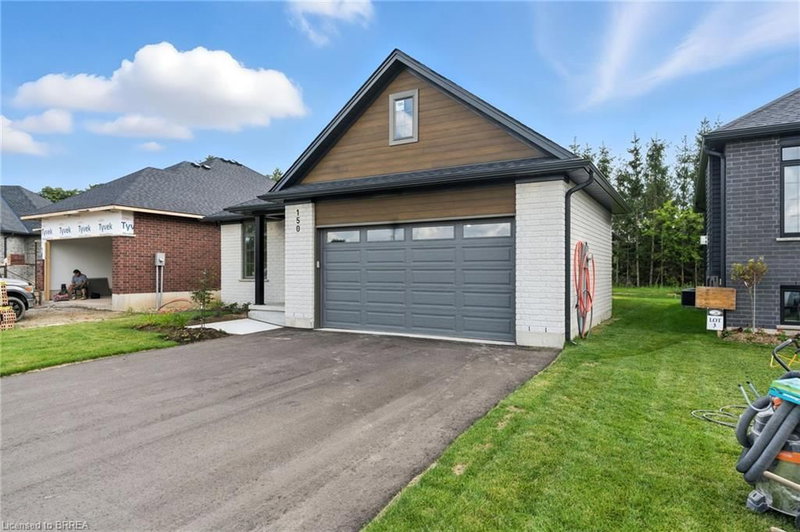 150 Vanrooy Trail