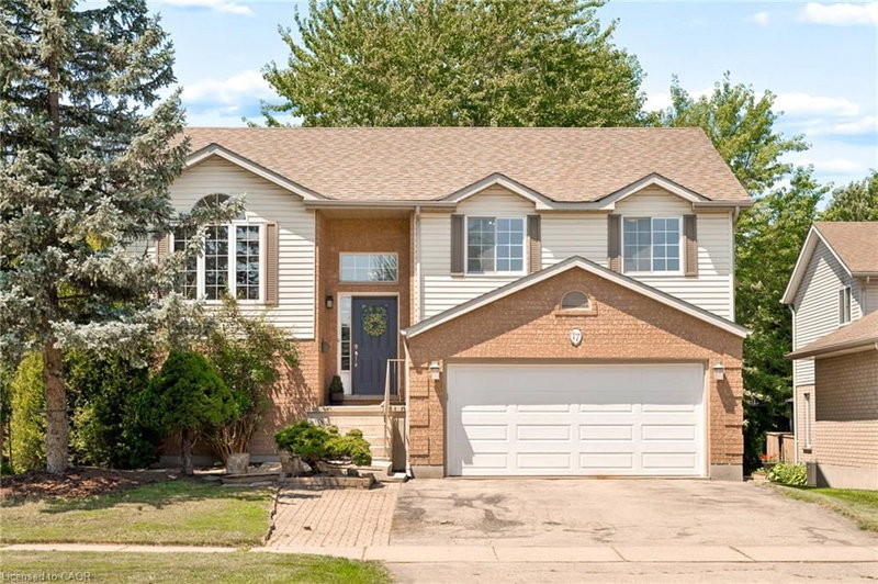 17 Mclachlan Place