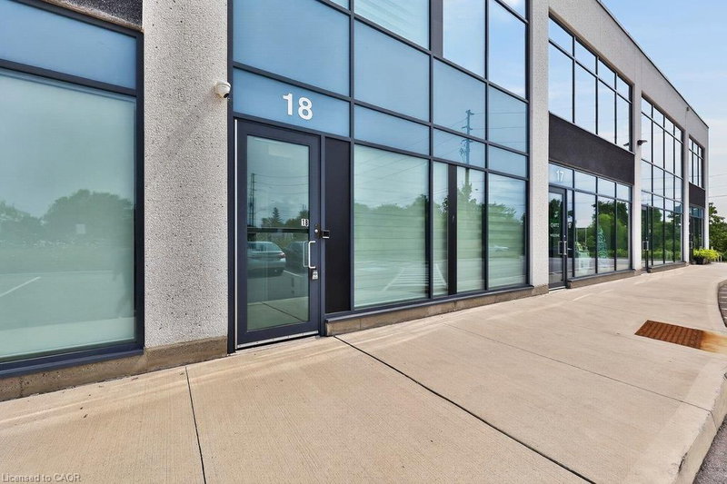 18 - 760 Laurentian Drive