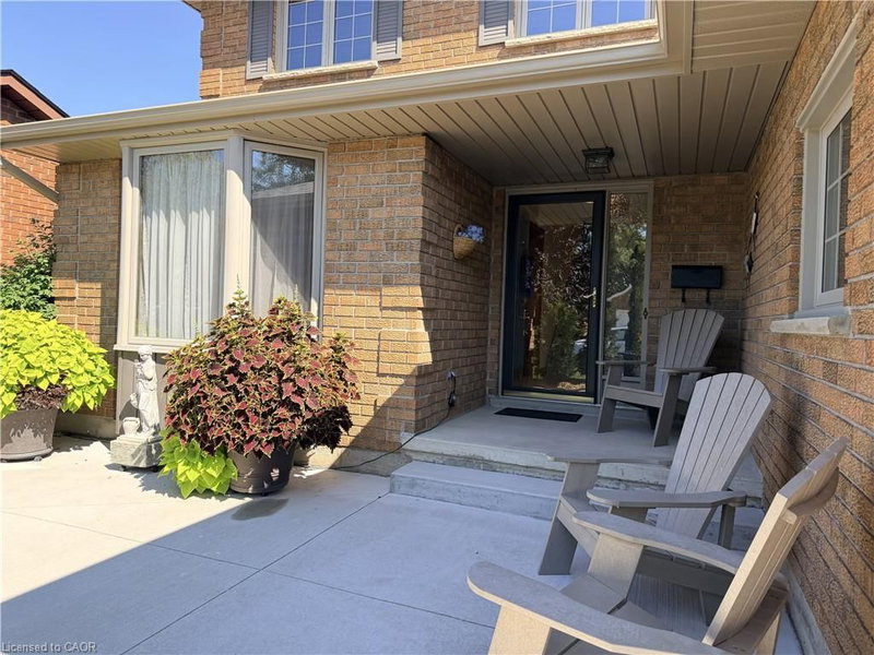 7 Mann Avenue