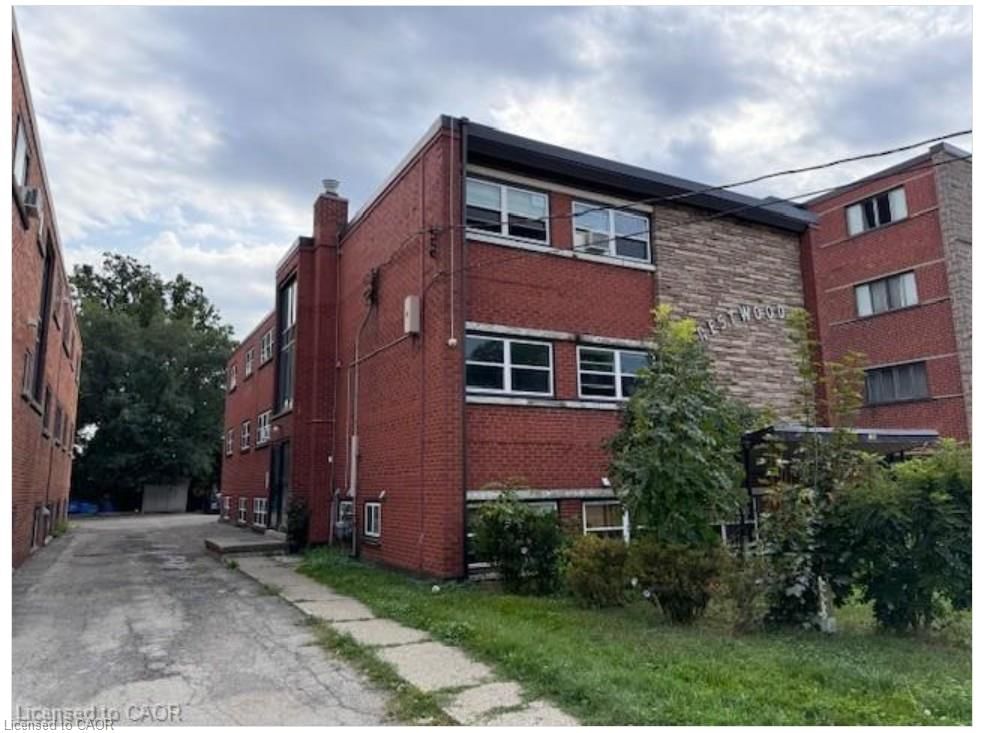 7 - 1250 Fennell Avenue E 2
