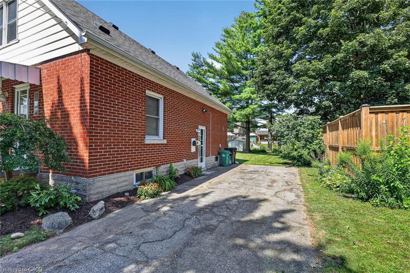 78 Belleview Avenue