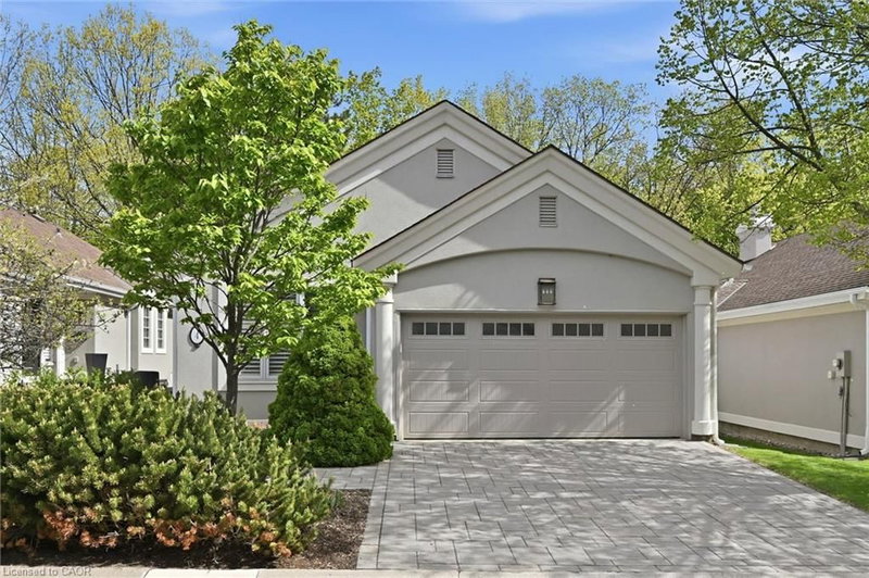 4 - 1095 Skyview Drive