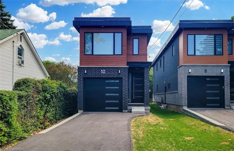 10 Devonport Street