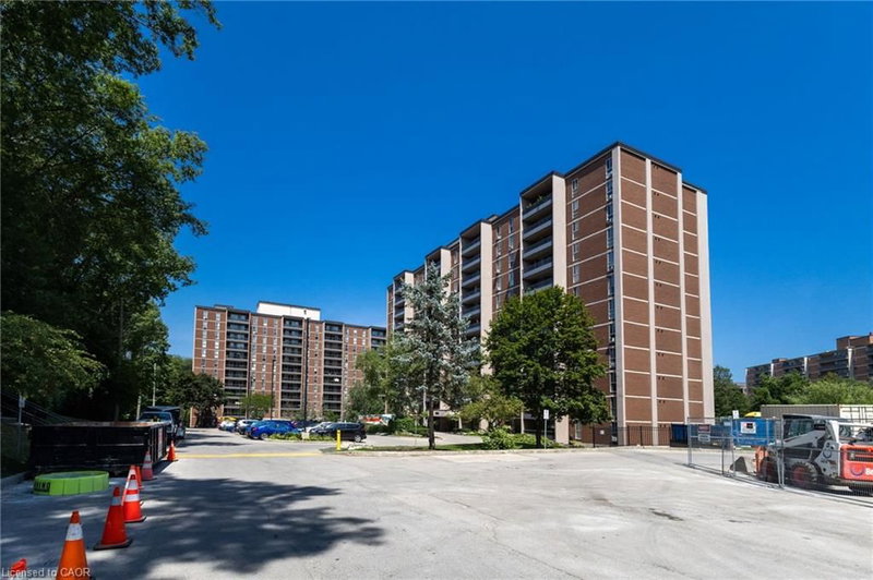 503 - 1966 Main Street W