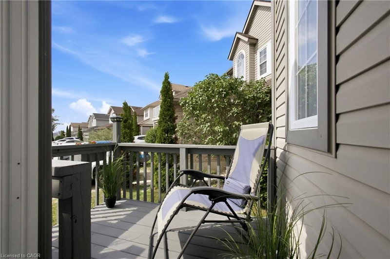801 Hunters Gate Crescent