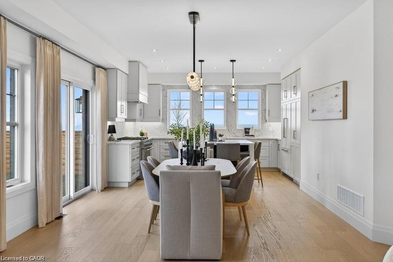 100 Watershore Drive photo 4