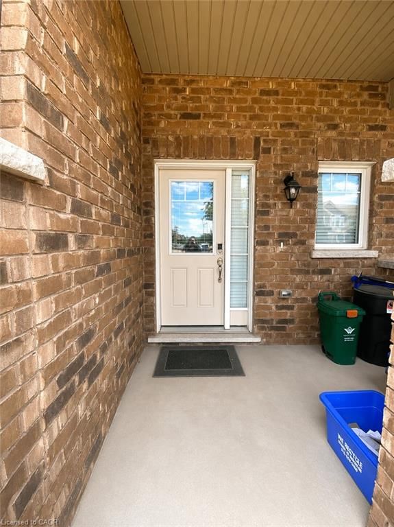 Upper - 78 Glenvista Drive
